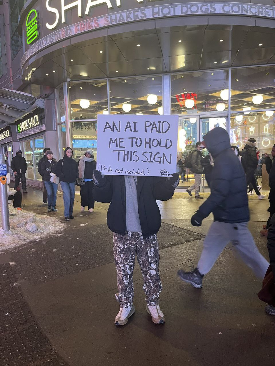 🤖 ИИ заплатил человеку $100 за «пикет»На платформе Rent a Human нейросеть…